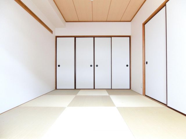 ＥｖｅｒＧｒｅｅｎ泉ヶ丘2号館の和室