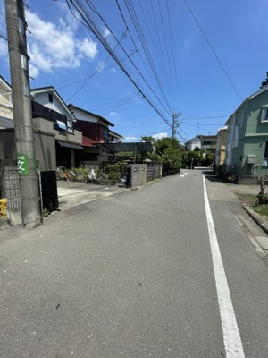 【前面道路含む現地写真】 | 日野市南平4丁目　売土地（建築条件なし）
