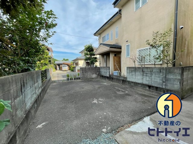 鵜池貸家のエントランス
