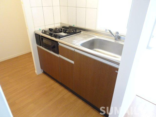 熊本市中央区出水４丁目のアパートのキッチン