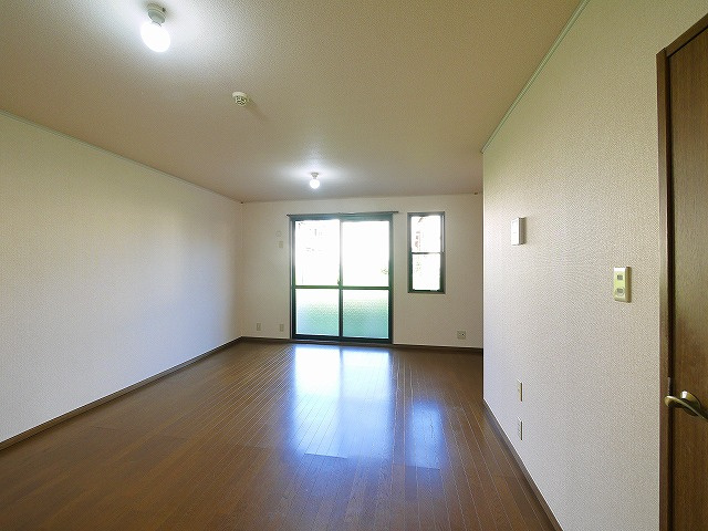 ベルパレスの居間・リビング|おしゃれなリビングです