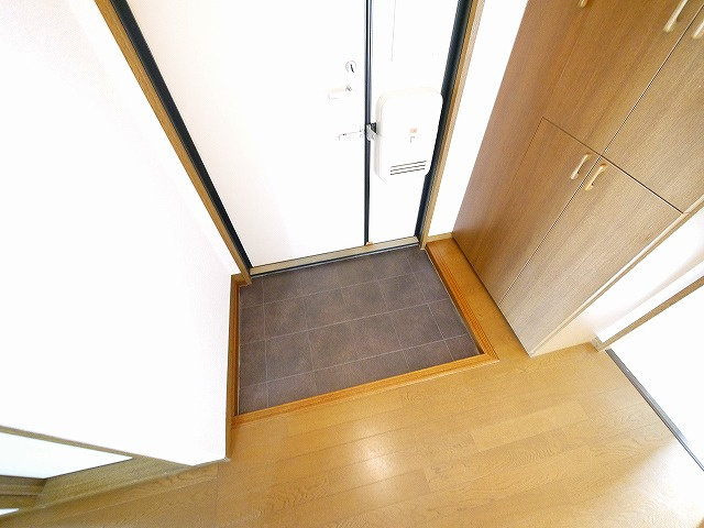 ベルパレスの玄関|きれいな玄関です