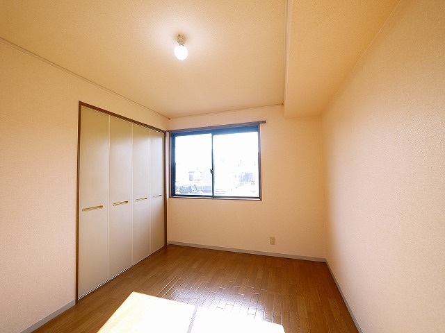 ベルパレスの洋室|スタンダードな洋室です