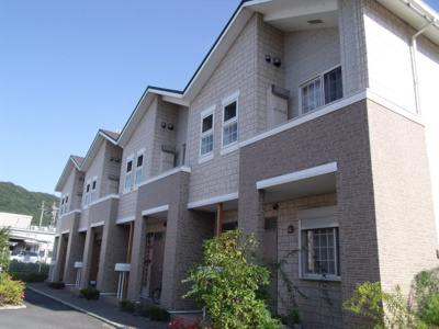 【外観】 | コンフォール青山 | 外観は落ち着いています