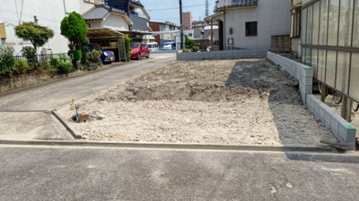 【外観】 | 南区提起町１丁目　１号棟〈仲介手数料無料〉宝南小・南光中　新築一戸建て | 7/30撮影
現状更地です。
南区の不動産の事ならマックスバリュで住まい相談エムワイホームにお任せください。