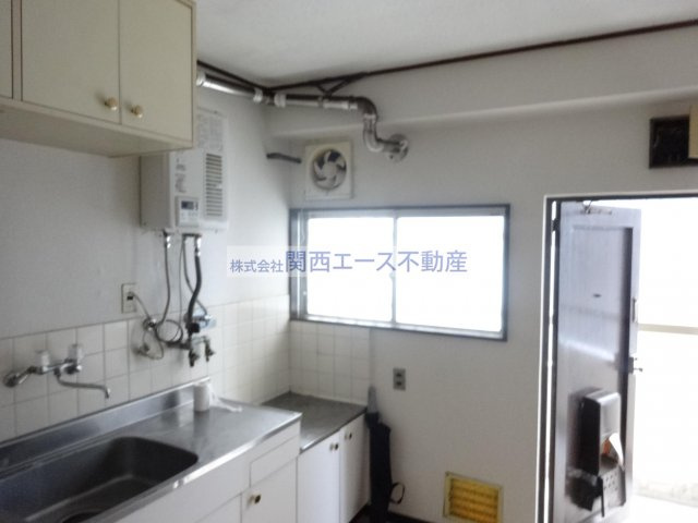 【居間・リビング】 | ロイヤルハイツ八戸ノ里