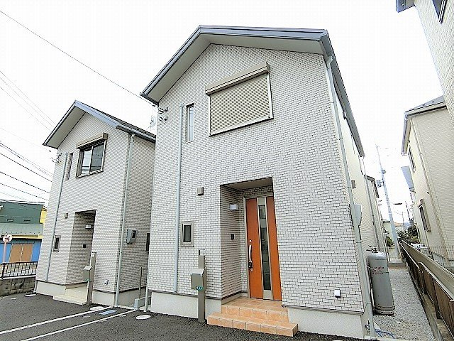 ファミールの外観|※別棟同タイプイメージ