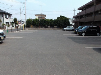 【駐車場】