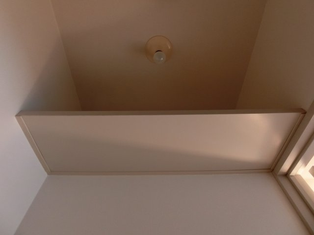 ヴィ・ラフィネ旗ヶ崎2号館の収納