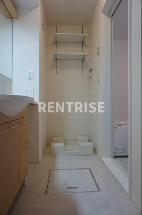 アンダー フォレスト Ⅴ Ａ棟の洗面所