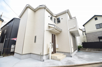 【外観】 | 閑静な住宅街で落ち着いた雰囲気です。お客様のご都合でいつでもご内覧可能で御座います。