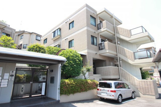 【外観】 | 便利な東横線「菊名」駅徒歩10分の好立地に建つマンション外観です！