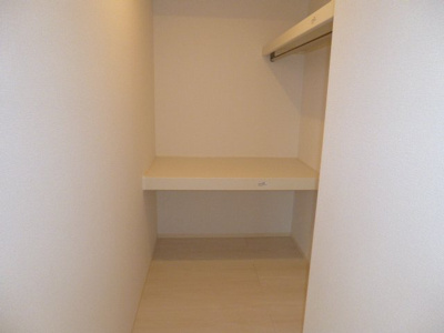 【収納】 | ルナ | ウォークインクローゼット