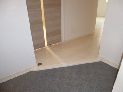 【玄関】 | ルナ