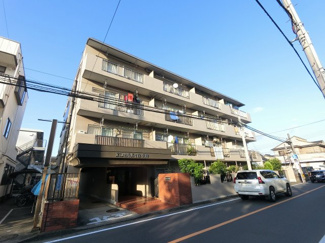 【外観】 | 総戸数３４戸、１９８３年４月築、管理人は日勤勤務につき管理体制良好です♪