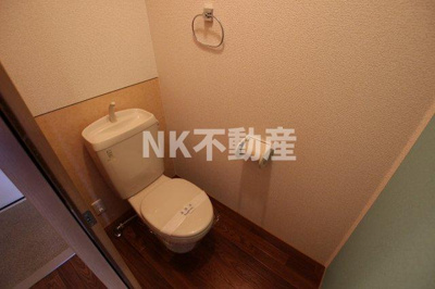 【トイレ】 | メゾンシャロームA（東花園賃貸） | トイレです