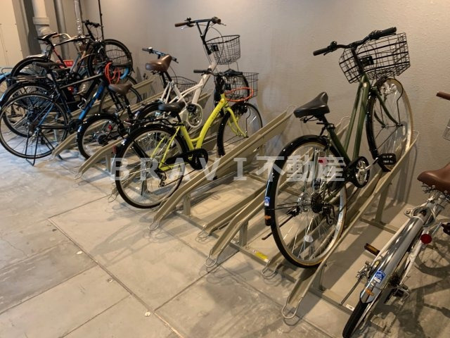 ブエナビスタ上町　BRAVI不動産のその他共用部分|【ブエナビスタ上町】駐輪場