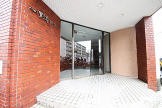 【エントランス】