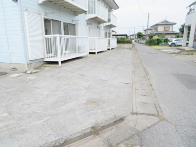 【駐車場】 | ブルーキャッスル