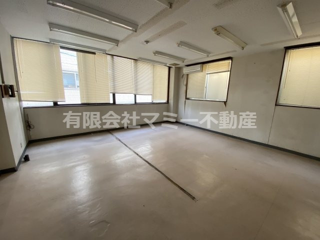 【内装】 | 諏訪町店舗事務所M　