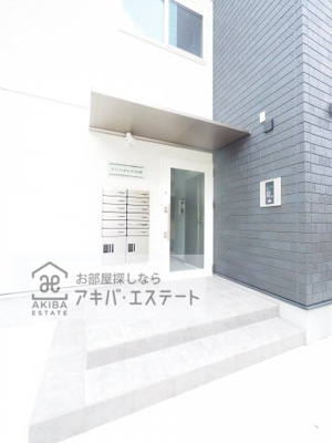 【エントランス】 | メゾンハイウェイ五反野