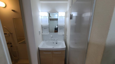 【独立洗面台】 | シャトレイユ | シャワー付☆神戸市垂水区　シャトレイユ☆