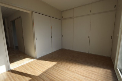 【洋室】 | サンビエラ美波