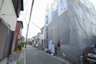 【前面道路含む現地写真】
