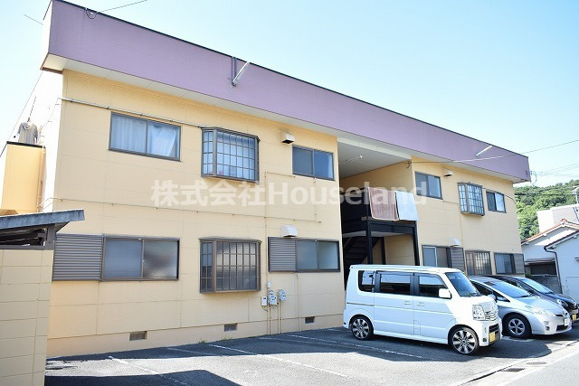 アーネスハイツわかの外観