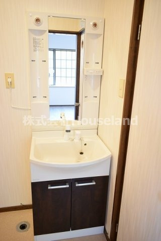 アーネスハイツわかの洗面所