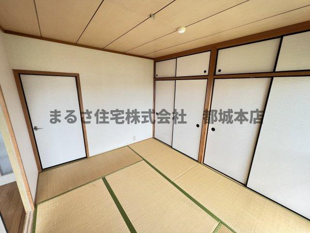 日の出マンションの和室