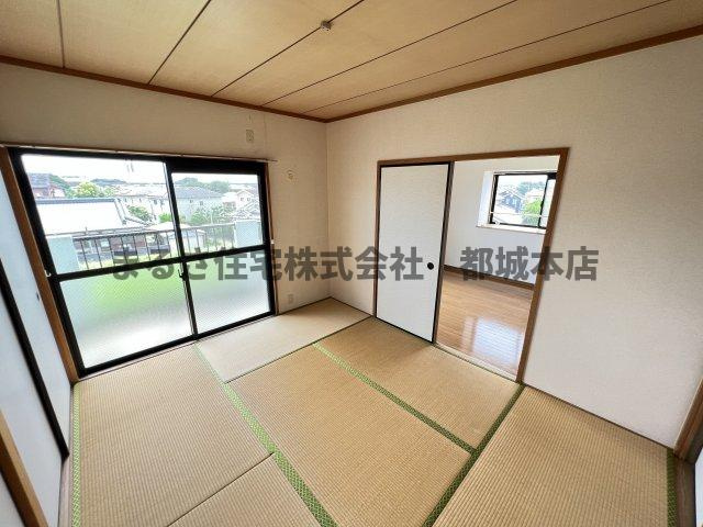 日の出マンションの和室