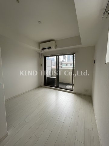 レオンコンフォート新梅田Ⅱの居間・リビング|ゆったり過ごせる居間です