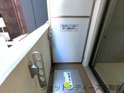 【バルコニー】 | SERENiTE谷四
