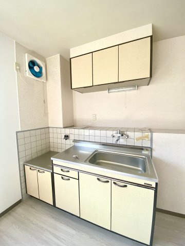 宝マンションのキッチン