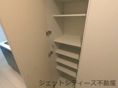 【収納】 | エスリード心斎橋LUXUE