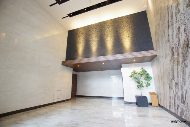 ファーストステージ江坂広芝町2　仲介手数料無料のロビー