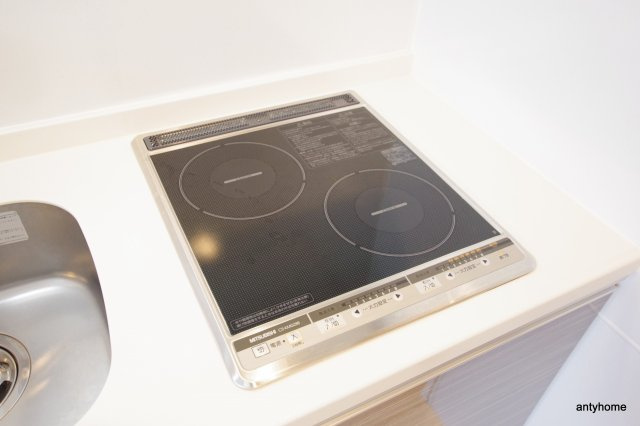 ファーストステージ江坂広芝町2　仲介手数料無料のキッチン