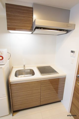 ファーストステージ江坂広芝町2　仲介手数料無料のキッチン