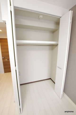 ファーストステージ江坂広芝町2　仲介手数料無料の収納