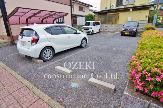 渡辺ハイツの駐車場