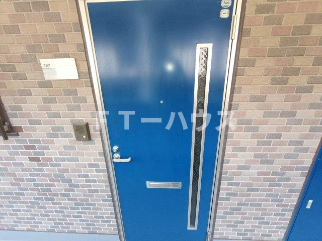 千葉市花見川区幕張本郷７丁目の賃貸マンションの玄関