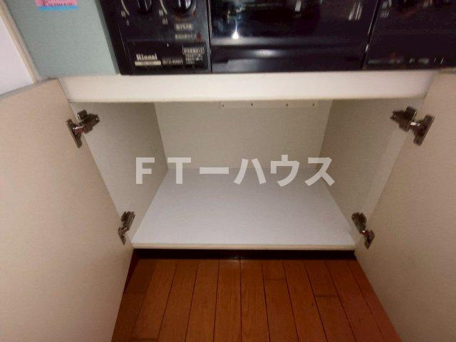 千葉市花見川区幕張本郷７丁目の賃貸マンションの収納