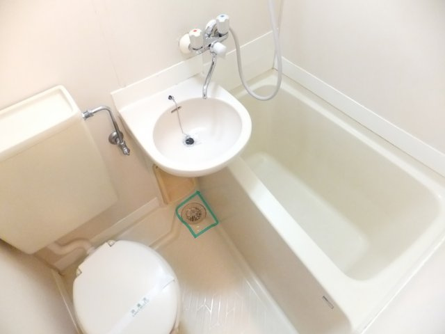 カーサフロール西船の浴室