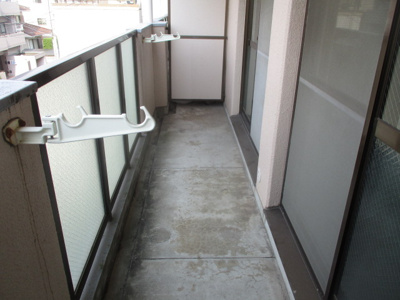 【バルコニー】 | クレセントマンション