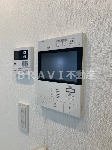 BRAVE北新町（ブレイブキタシンマチ）　BRAVI不動産のセキュリティ|【BRAVE北新町（ブレイブキタシンマチ）】モニター付インターホン