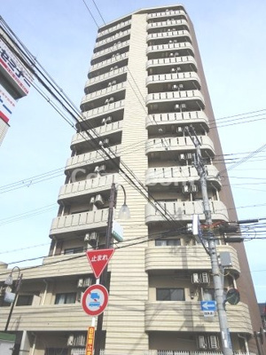 【外観】 | ルクレ江坂 | 落ち着いた雰囲気の外観です