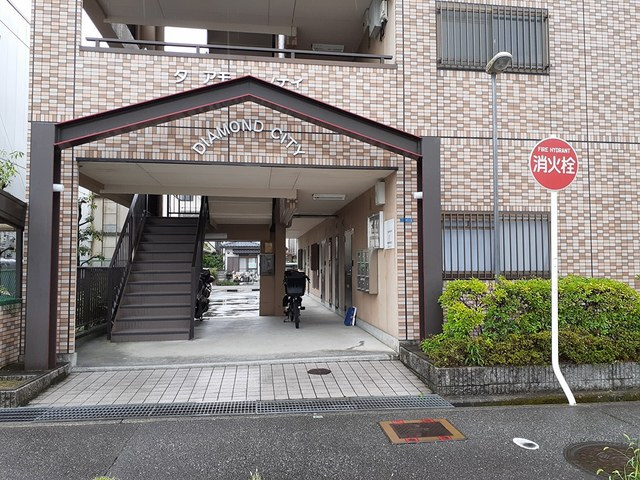 ダイアモンドシティのエントランス