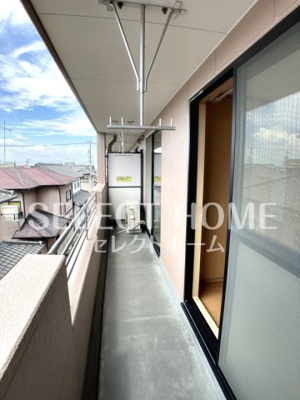 【バルコニー】 | グランチェスタＡ | 暖かな日差しのふりそそぐバルコニー