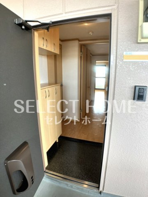 【玄関】 | グランチェスタＡ | 明るい玄関です